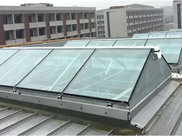 通風(fēng)采光天窗